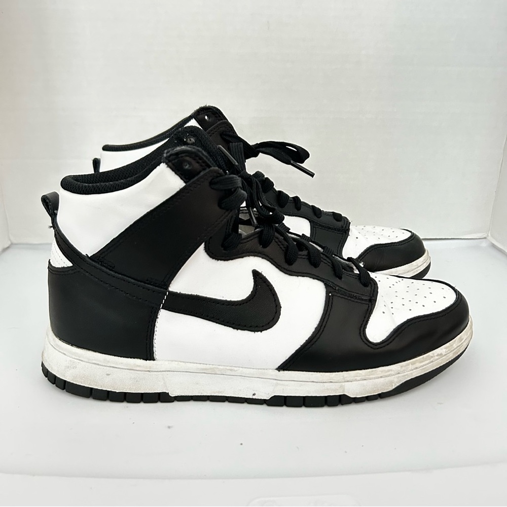 Nike women’s dunk hi Pandas